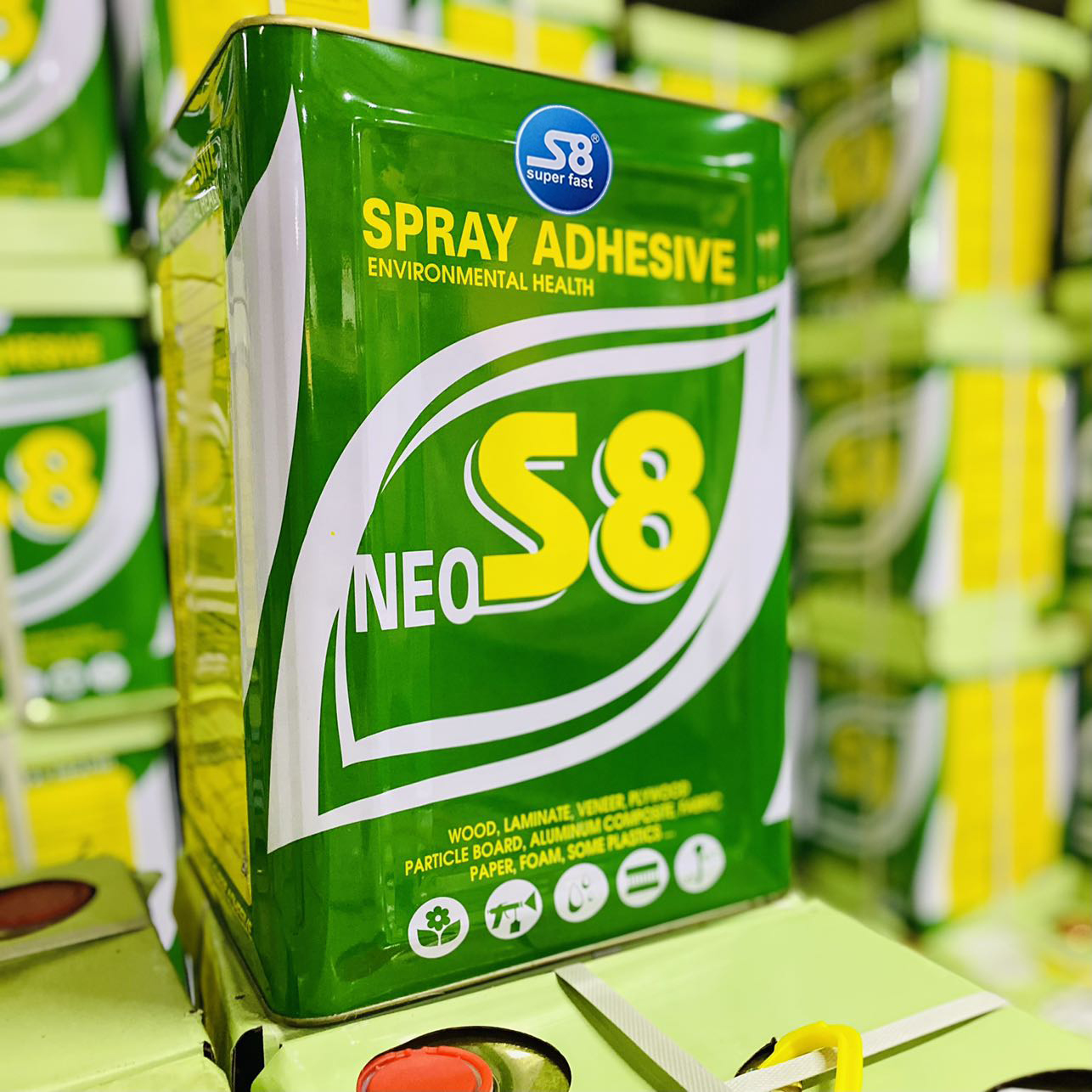 Keo phun dán gỗ nội thất thùng 10kg - NEO S8 Nội Thất